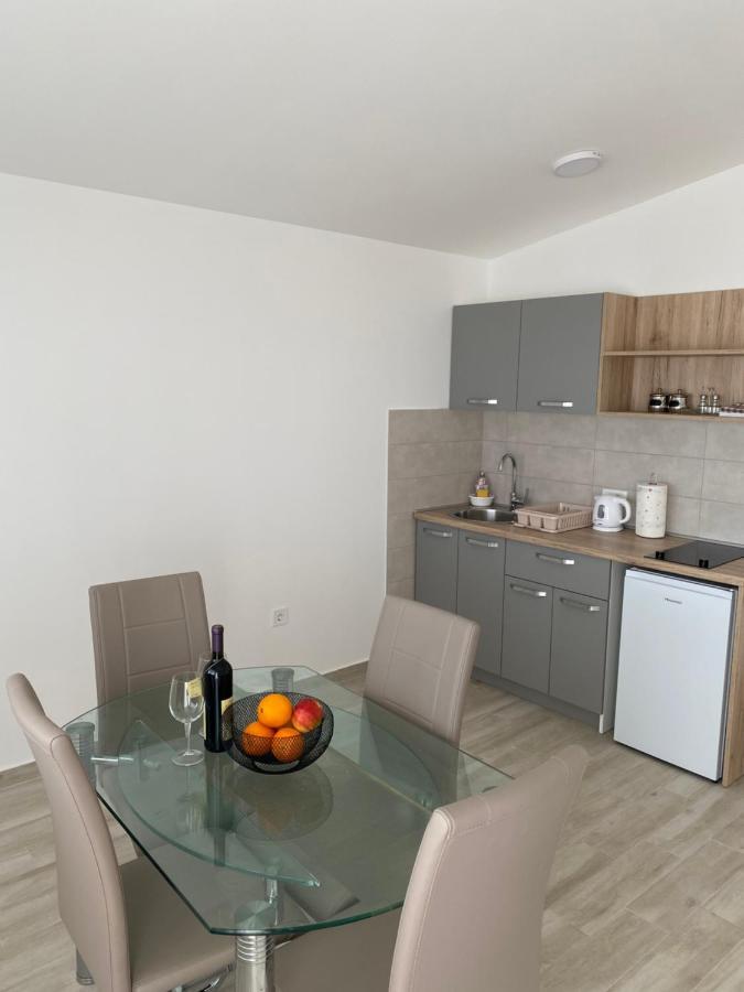 Apartments Wild Beauty - Krimovica Budva Luaran gambar