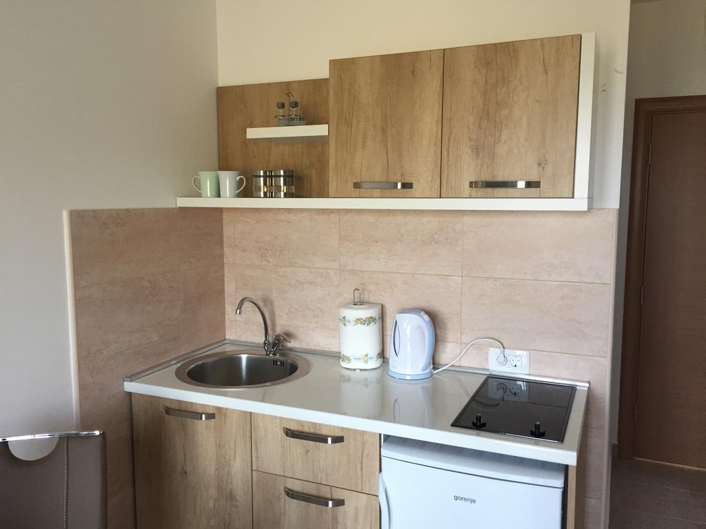 Apartments Wild Beauty - Krimovica Budva Luaran gambar